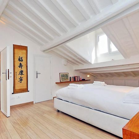 Ferienwohnung Pantheon Charming Attic | Romeloft Exterior foto